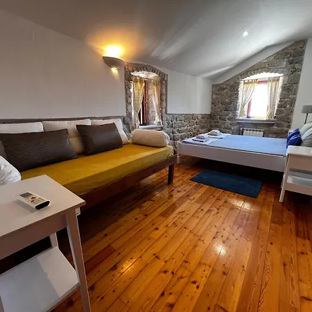 Alma Island Vis Villa Komiža