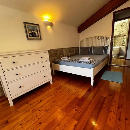 Alma Island Vis Villa Komiža