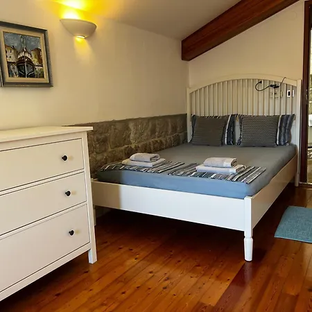 Villa Alma Island Vis *