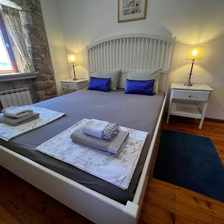 Vila Alma Island Vis Komiža
