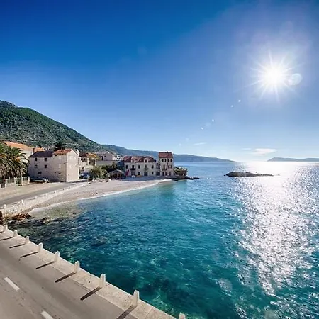 Vila Alma Island Vis Komiža
